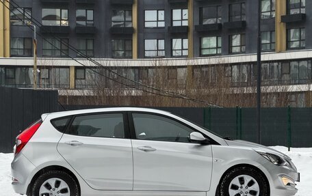 Hyundai Solaris II рестайлинг, 2015 год, 1 180 000 рублей, 12 фотография