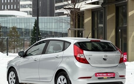 Hyundai Solaris II рестайлинг, 2015 год, 1 180 000 рублей, 3 фотография