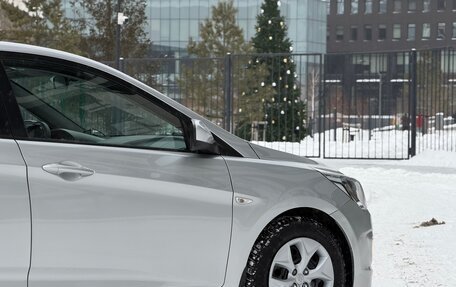 Hyundai Solaris II рестайлинг, 2015 год, 1 180 000 рублей, 16 фотография