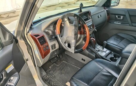 Mitsubishi Pajero III рестайлинг, 2004 год, 1 100 000 рублей, 13 фотография