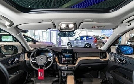 Volvo XC60 II, 2025 год, 9 700 000 рублей, 10 фотография