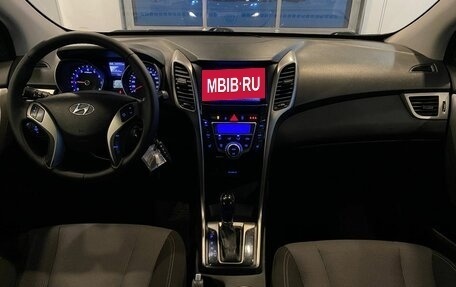 Hyundai i30 II рестайлинг, 2013 год, 1 051 000 рублей, 9 фотография