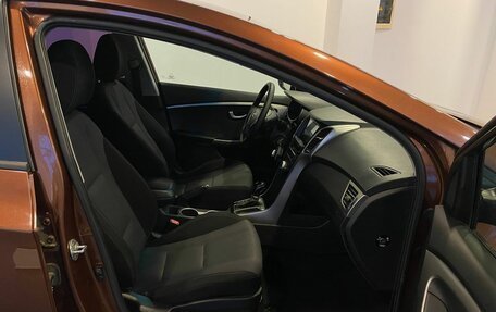 Hyundai i30 II рестайлинг, 2013 год, 1 051 000 рублей, 29 фотография