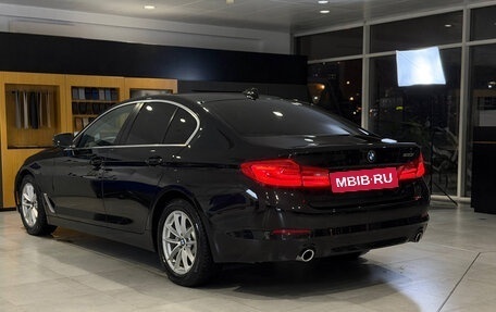 BMW 5 серия, 2019 год, 2 690 000 рублей, 6 фотография