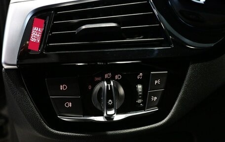 BMW 5 серия, 2019 год, 2 690 000 рублей, 17 фотография