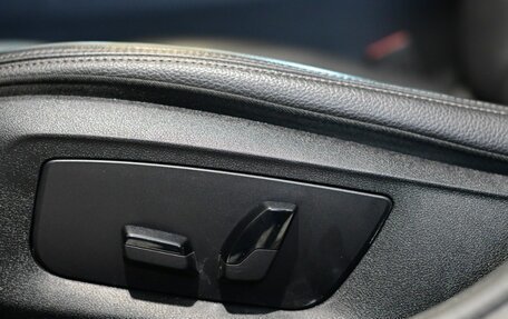 BMW 5 серия, 2019 год, 2 690 000 рублей, 22 фотография