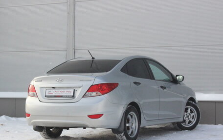 Hyundai Solaris II рестайлинг, 2012 год, 837 000 рублей, 2 фотография