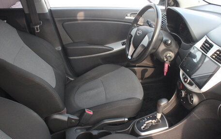 Hyundai Solaris II рестайлинг, 2012 год, 837 000 рублей, 14 фотография