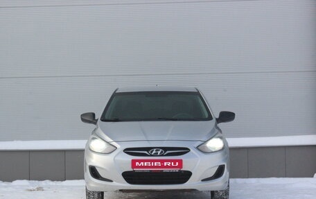 Hyundai Solaris II рестайлинг, 2012 год, 837 000 рублей, 3 фотография