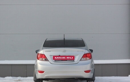 Hyundai Solaris II рестайлинг, 2012 год, 837 000 рублей, 4 фотография