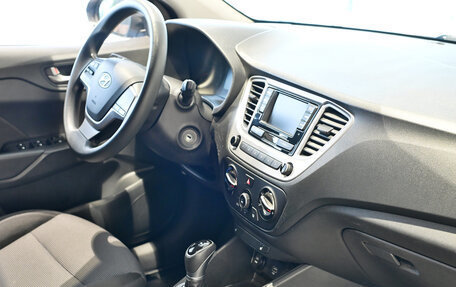 Hyundai Solaris II рестайлинг, 2019 год, 1 345 000 рублей, 9 фотография