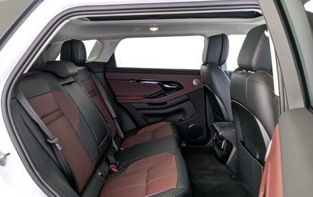 Land Rover Range Rover Evoque II, 2025 год, 7 600 000 рублей, 12 фотография