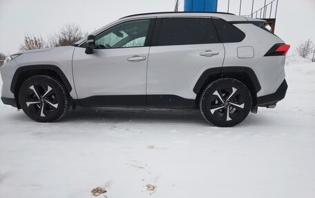 Toyota RAV4, 2021 год, 3 500 000 рублей, 1 фотография