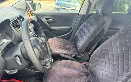 Volkswagen Polo VI (EU Market), 2013 год, 700 000 рублей, 7 фотография