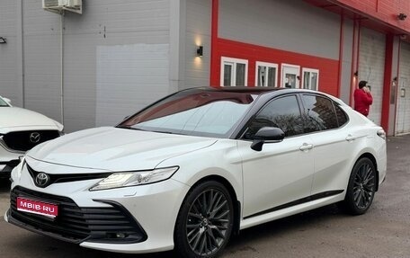 Toyota Camry, 2021 год, 3 150 000 рублей, 1 фотография