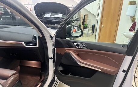 BMW X5, 2021 год, 7 470 000 рублей, 16 фотография