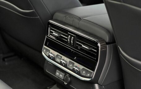 Toyota Land Cruiser, 2025 год, 18 490 000 рублей, 27 фотография