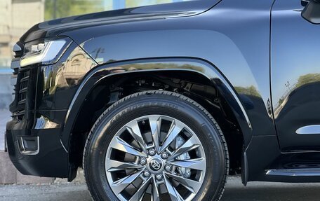 Toyota Land Cruiser, 2025 год, 18 490 000 рублей, 36 фотография