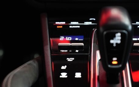 Porsche Cayenne III, 2020 год, 10 800 000 рублей, 17 фотография