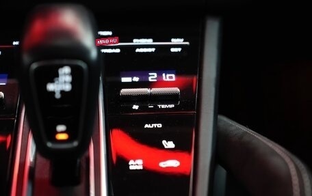 Porsche Cayenne III, 2020 год, 10 800 000 рублей, 18 фотография