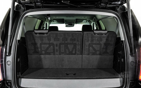 Chevrolet Tahoe IV, 2019 год, 3 999 000 рублей, 34 фотография