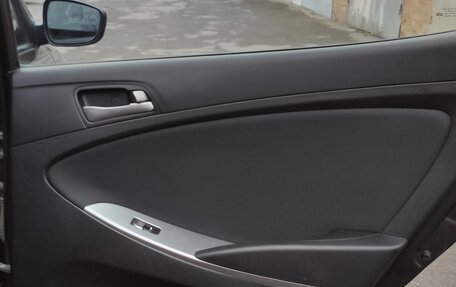 Hyundai Solaris II рестайлинг, 2016 год, 970 000 рублей, 20 фотография