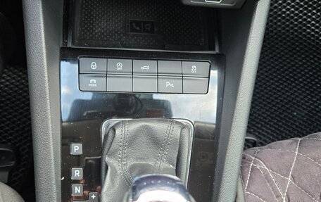 Skoda Octavia, 2018 год, 3 500 000 рублей, 21 фотография