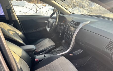 Toyota Corolla, 2011 год, 1 300 000 рублей, 5 фотография