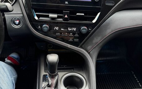 Toyota Camry, 2021 год, 3 150 000 рублей, 19 фотография