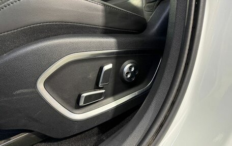 Geely Tugella FY11, 2022 год, 2 700 000 рублей, 15 фотография