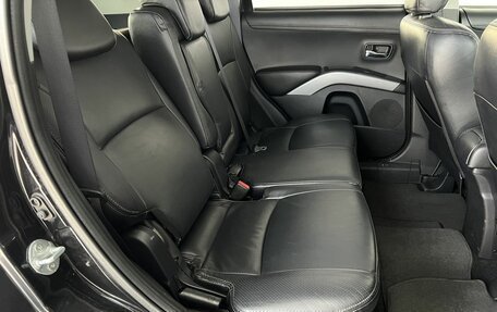 Mitsubishi Outlander III рестайлинг 3, 2010 год, 1 270 000 рублей, 18 фотография