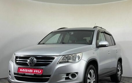 Volkswagen Tiguan I, 2010 год, 920 000 рублей, 1 фотография