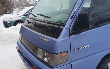 Mitsubishi Delica IV, 1995 год, 360 000 рублей, 6 фотография