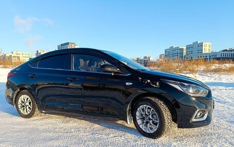 Hyundai Solaris II рестайлинг, 2019 год, 1 750 000 рублей, 3 фотография