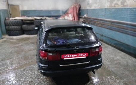 Toyota Caldina, 2000 год, 295 000 рублей, 2 фотография