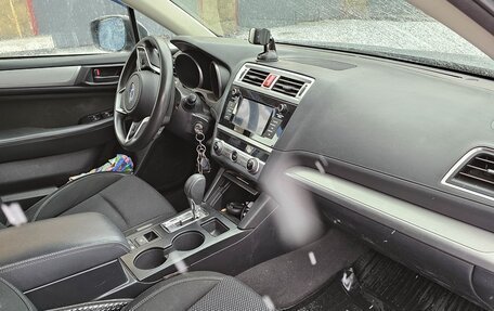 Subaru Outback IV рестайлинг, 2018 год, 2 200 000 рублей, 10 фотография