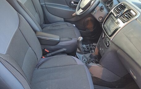 Renault Sandero II рестайлинг, 2017 год, 1 150 000 рублей, 4 фотография