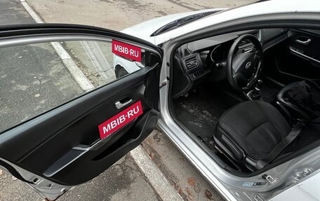 KIA Rio III рестайлинг, 2016 год, 440 000 рублей, 17 фотография