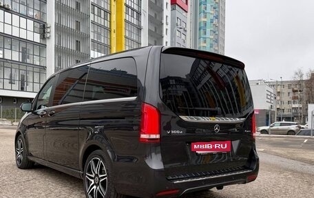 Mercedes-Benz V-Класс, 2019 год, 5 700 000 рублей, 5 фотография