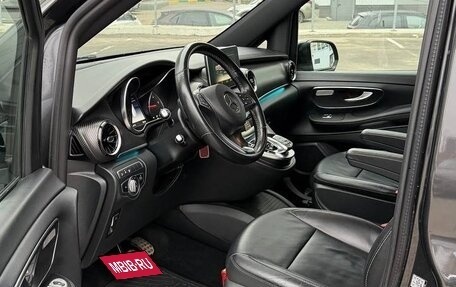 Mercedes-Benz V-Класс, 2019 год, 5 700 000 рублей, 6 фотография