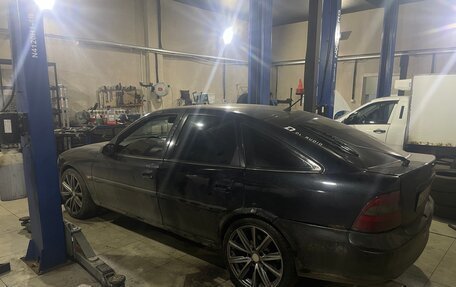 Opel Vectra B рестайлинг, 1996 год, 200 000 рублей, 2 фотография