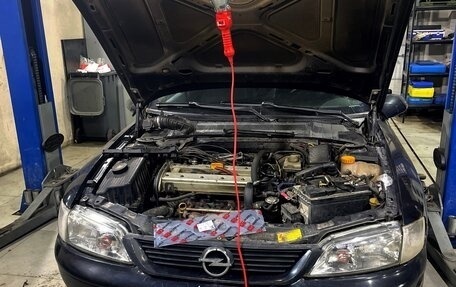 Opel Vectra B рестайлинг, 1996 год, 200 000 рублей, 4 фотография