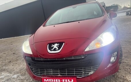 Peugeot 308 II, 2010 год, 800 000 рублей, 2 фотография
