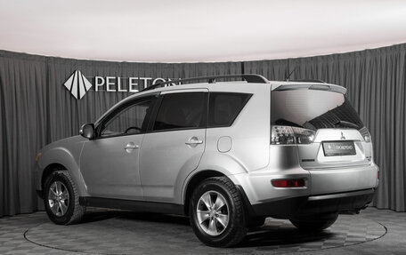 Mitsubishi Outlander III рестайлинг 3, 2011 год, 1 090 000 рублей, 4 фотография