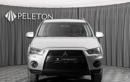 Mitsubishi Outlander III рестайлинг 3, 2011 год, 1 090 000 рублей, 3 фотография