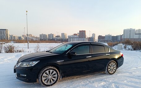 Honda Accord IX рестайлинг, 2013 год, 2 200 000 рублей, 1 фотография