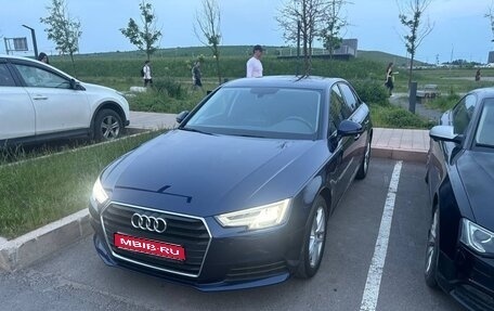 Audi A4, 2018 год, 1 990 000 рублей, 1 фотография
