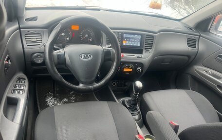 KIA Rio II, 2007 год, 315 000 рублей, 3 фотография