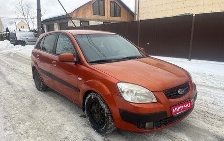 KIA Rio II, 2007 год, 315 000 рублей, 2 фотография