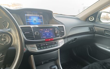 Honda Accord IX рестайлинг, 2013 год, 2 200 000 рублей, 3 фотография